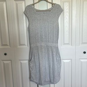 Athleta knit dress size medium